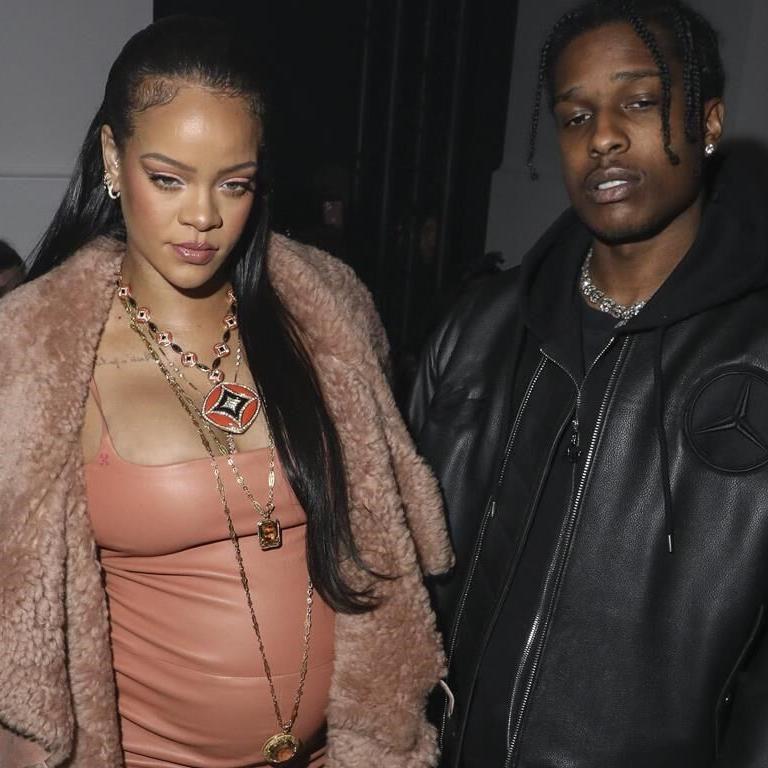 Rihanna's pregnancy reveal raises bar in all kinds of ways